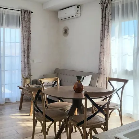 La Casa Nido Apartamento Torrejón el Rubio Quarto foto